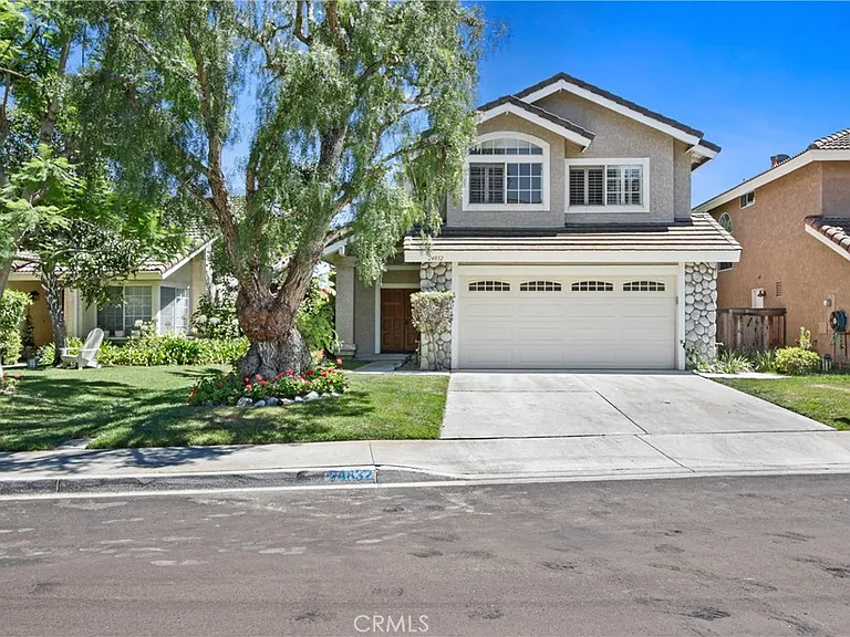 24832 Barclay Ln — Photo 5