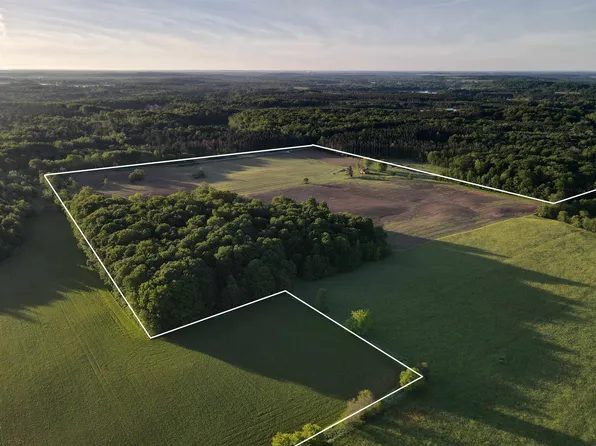 N7909 Beilke Rd, Gresham, WI 54128