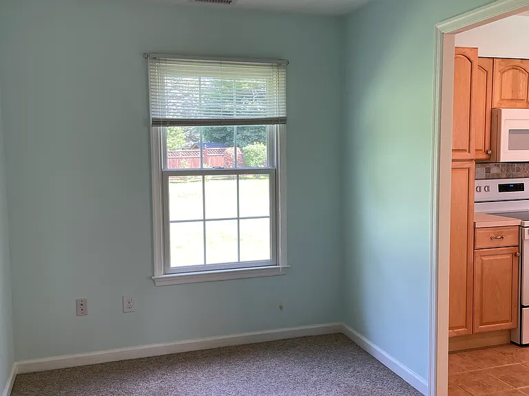 111 Maple Ln — Photo 14