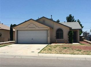 10484 Valle Del Mar Dr, Socorro, TX 79927