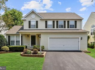 8207 Black Diamond Ct, Pasadena, MD 21122