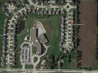 15809 Tanglewood Dr, Urbandale, IA 50323