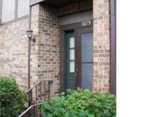 1025 Rae Dr, Minneapolis, MN 55423