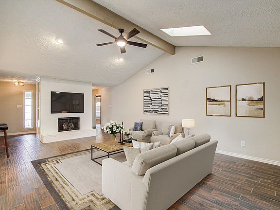 4th image of 4811 Marywood Dr