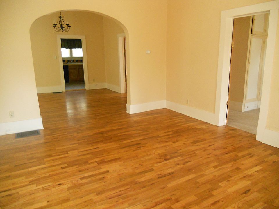 2nd image of 2316 W Platte Ave