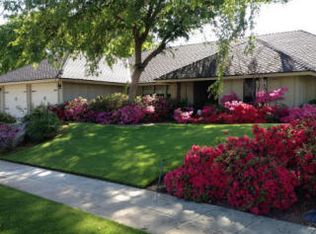 8687 N Eureka Ave, Fresno, CA 93720