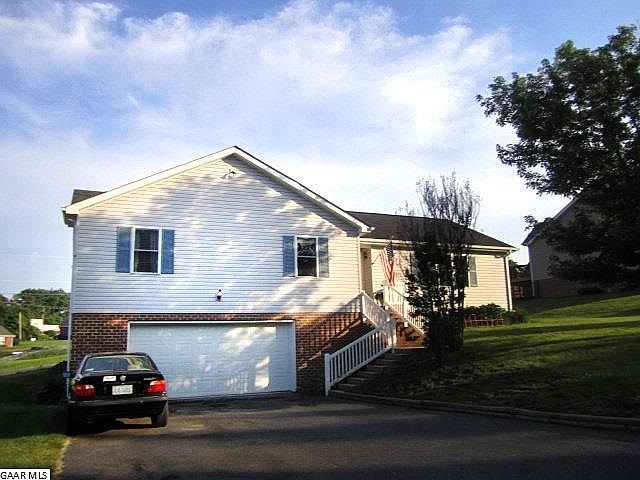 1st image of 14 Grinding Mill Ln