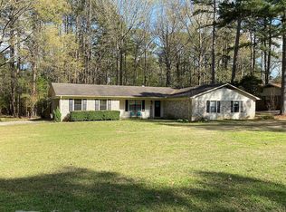 211 Tracy Dr, Monticello, AR 71655