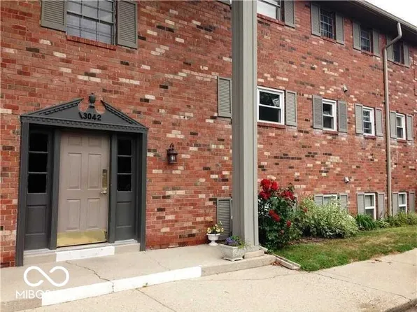 3042 Lake Shore Dr Unit D, Indianapolis, IN 46205