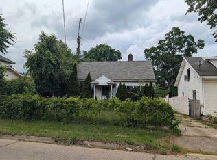 2506 Page Ave, Jackson, MI 49203