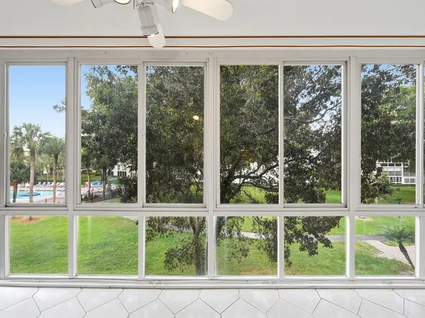 2302 Lucaya Ln APT E3, Pompano Beach, FL 33066