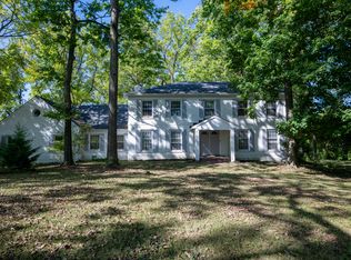 8404 Oaklandon Rd, Indianapolis, IN 46236