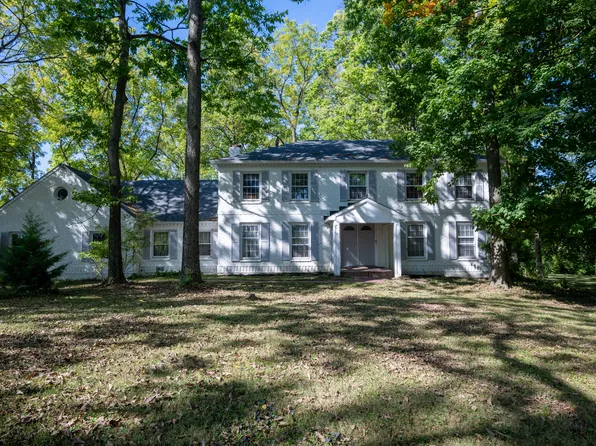 8404 Oaklandon Rd, Indianapolis, IN 46236