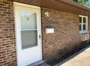 310 E Saint Louis St APT 5, West Frankfort, IL 62896