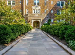 3051 Idaho Ave NW APT 421, Washington, DC