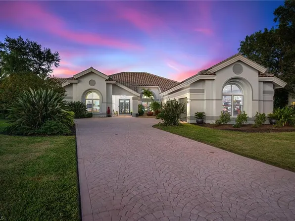 2041 Prince DR, NAPLES, FL 34110