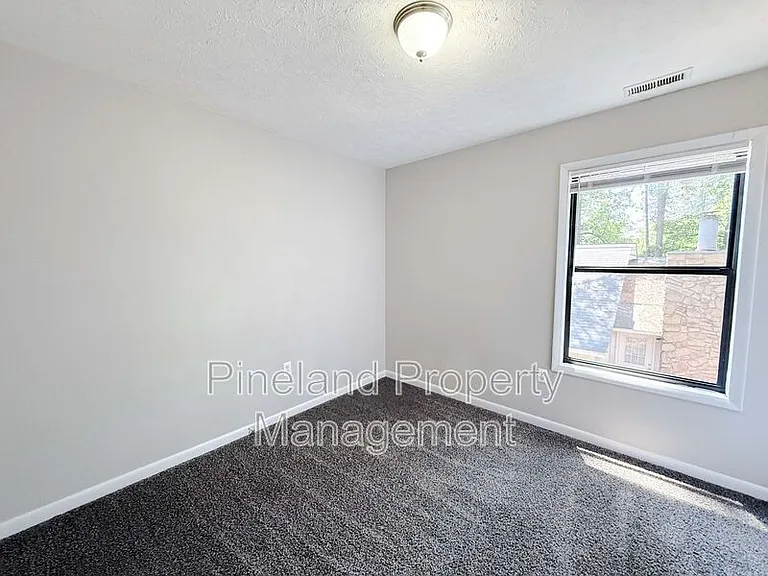 374 Wilder Dr — Photo 14