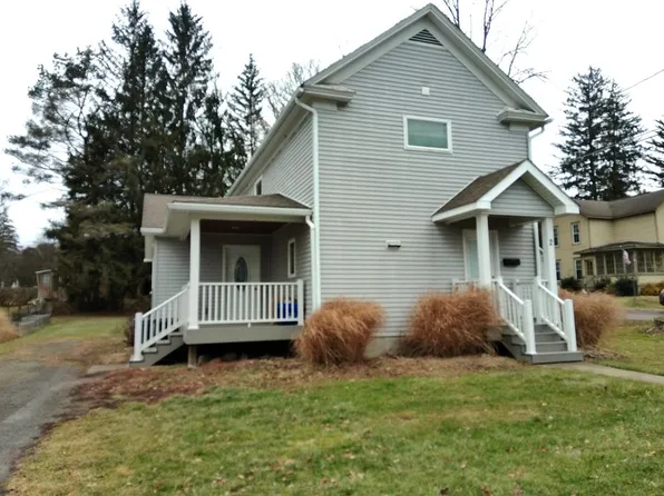 2 Sherwood St, Wellsboro, PA 16901