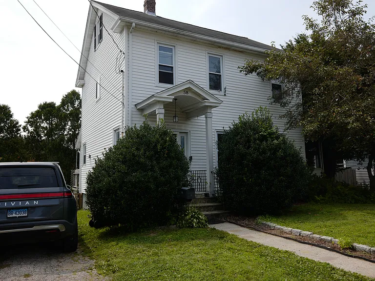 58 Davis St — Photo 2