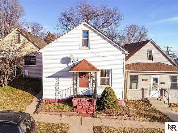 2nd image of 4617 S 32nd St
