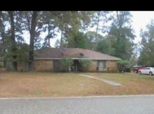 704 Helane Ln, Longview, TX 75604