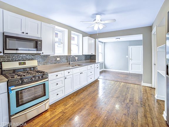 2nd image of 2852 S Keeler Ave