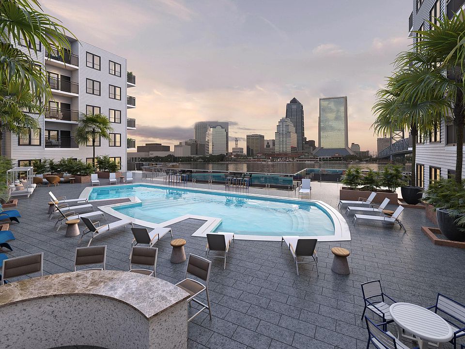 1st image of 959 Prudential Dr #7005