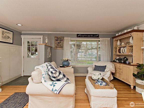 5th image of 1226 O Street NE