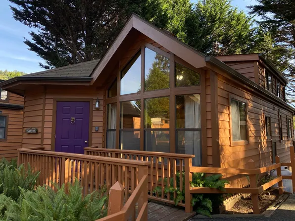 97748 N Bank Chetco River Rd #9, Brookings, OR 97415