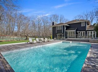 253 Northside Dr, Sag Harbor, NY 11963