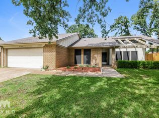 5104 Red River Dr, Arlington, TX 76017