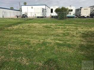 988 S Jacks Rd, Crystal Beach, TX 77650