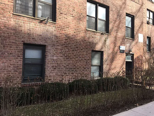 Rented by 718 Realty Inc | media 13