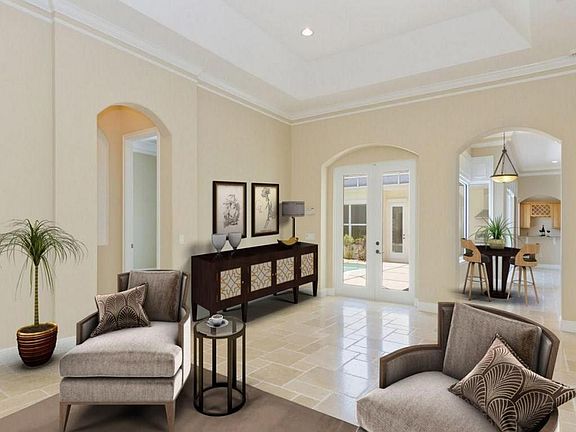 4th image of 8489 Oak Leaf Ln