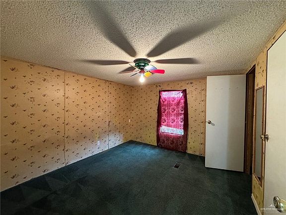 5th image of 205 Bronze Ave