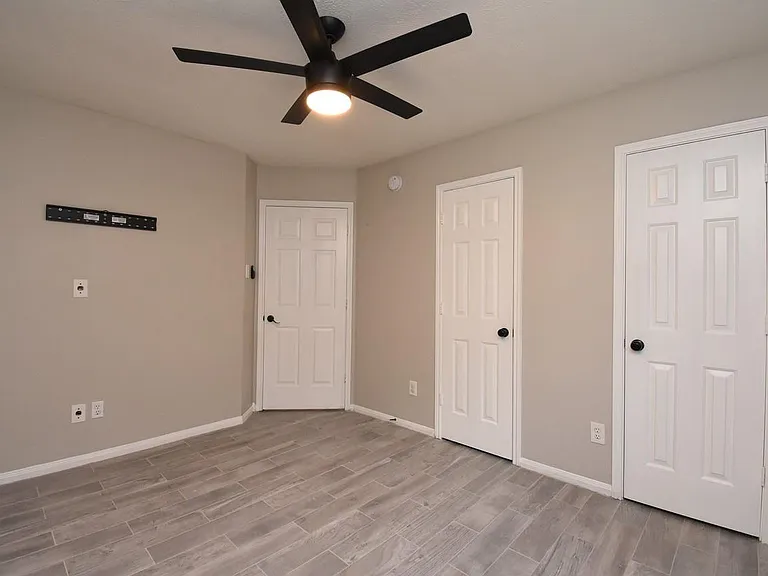 23122 Beech Canyon Dr — Photo 42