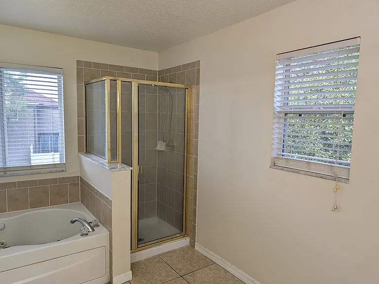 14809 Royal Poinciana Dr — Photo 26