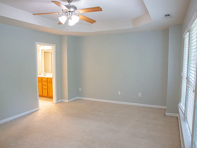 8312 Pilots View Dr — Photo 17