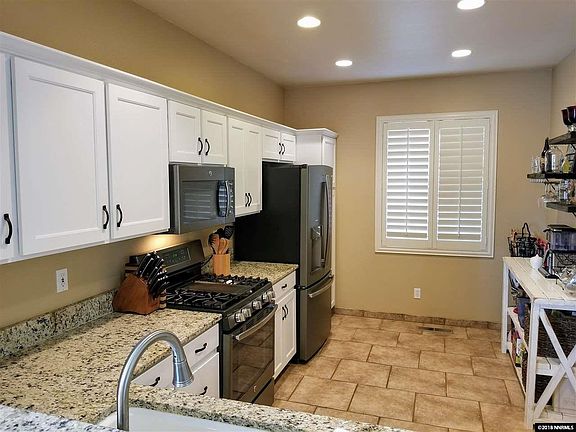 2nd image of 2758 Cintoia Dr
