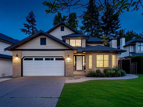 15295 111a Ave, Surrey, BC V3R 0G4