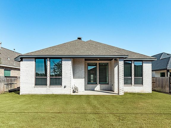 2nd image of 3806 Shackleton Ct