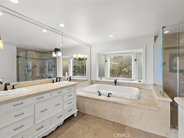 11393 La Vereda Dr — Photo 19