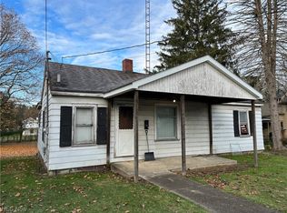 232 Elm St, Leetonia, OH 44431