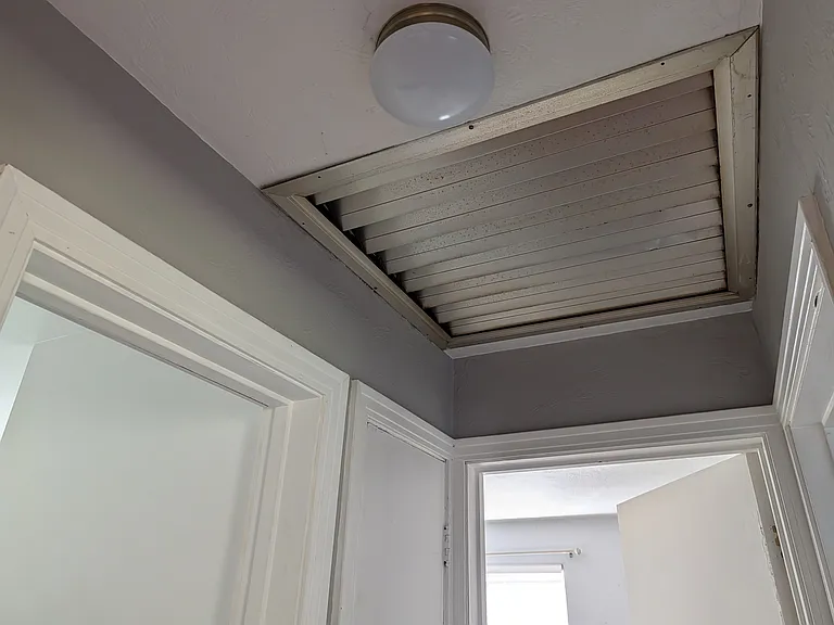 505 Maple St — Photo 12