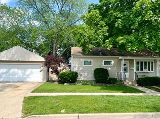 491 S 4th Ave, Des Plaines, IL 60016