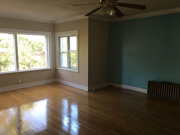 3rd image of 6530 S Greenwood Ave #3