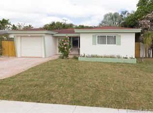 7471 Lincoln St, Hollywood, FL 33024