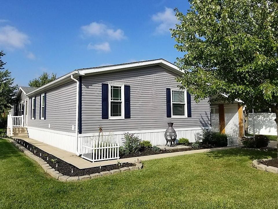 1st image of 307 Pin Oak Cir