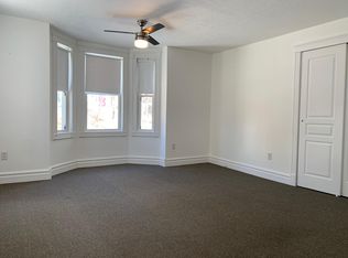 186 Brown St APT 1, Westbrook, ME 04092