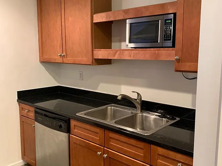 1211 Light St #204 — Photo 15